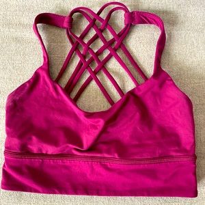 Free to Be Long-Line Bra
Light Support